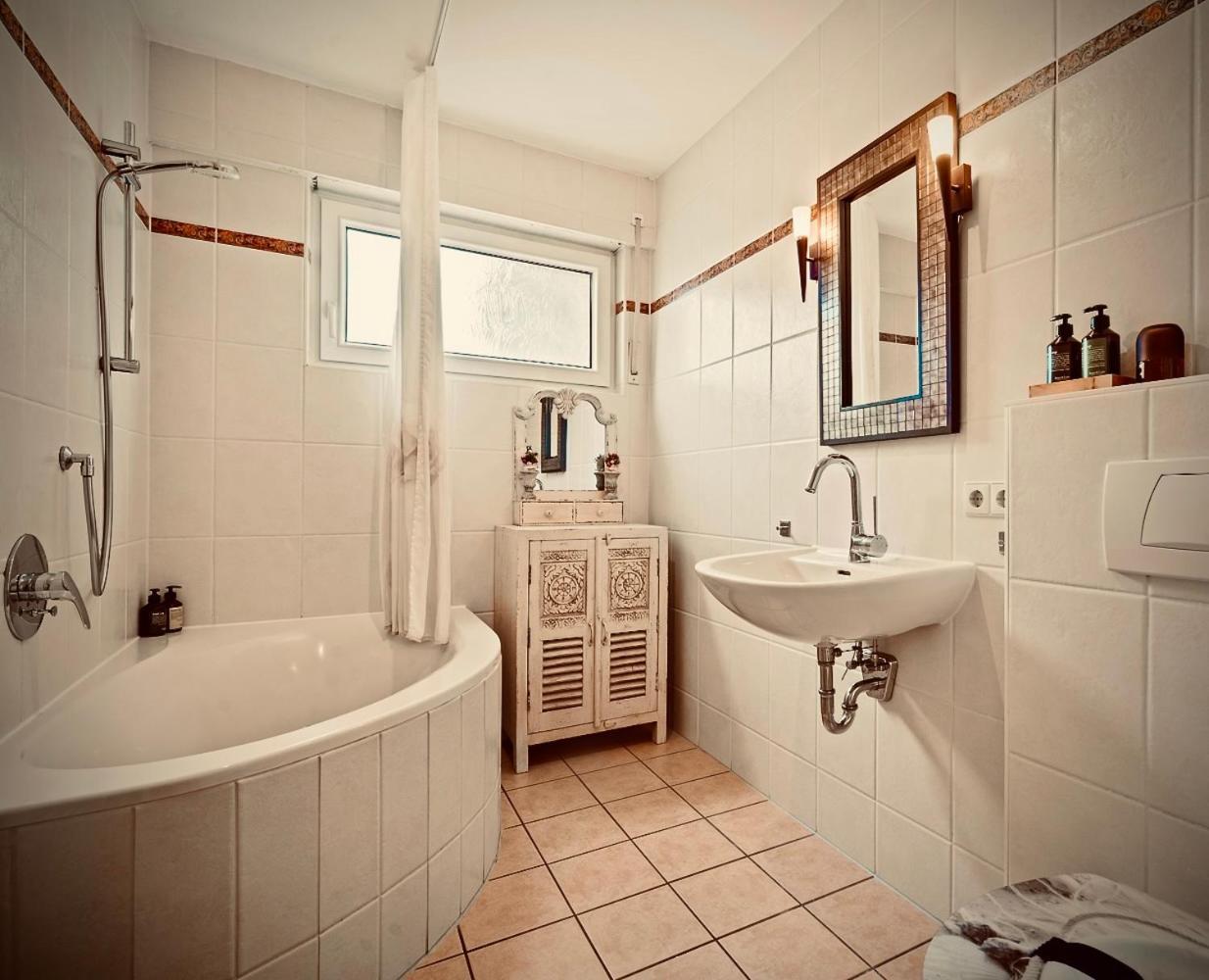 Ferienwohnung Louise 50 M Zum See Kressbronn am Bodensee Extérieur photo